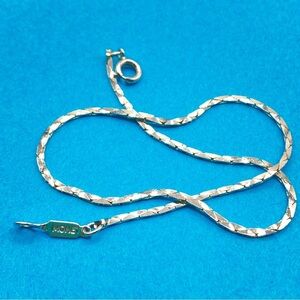 MONET Silver Tone Chain Bracelet 9” Unisex